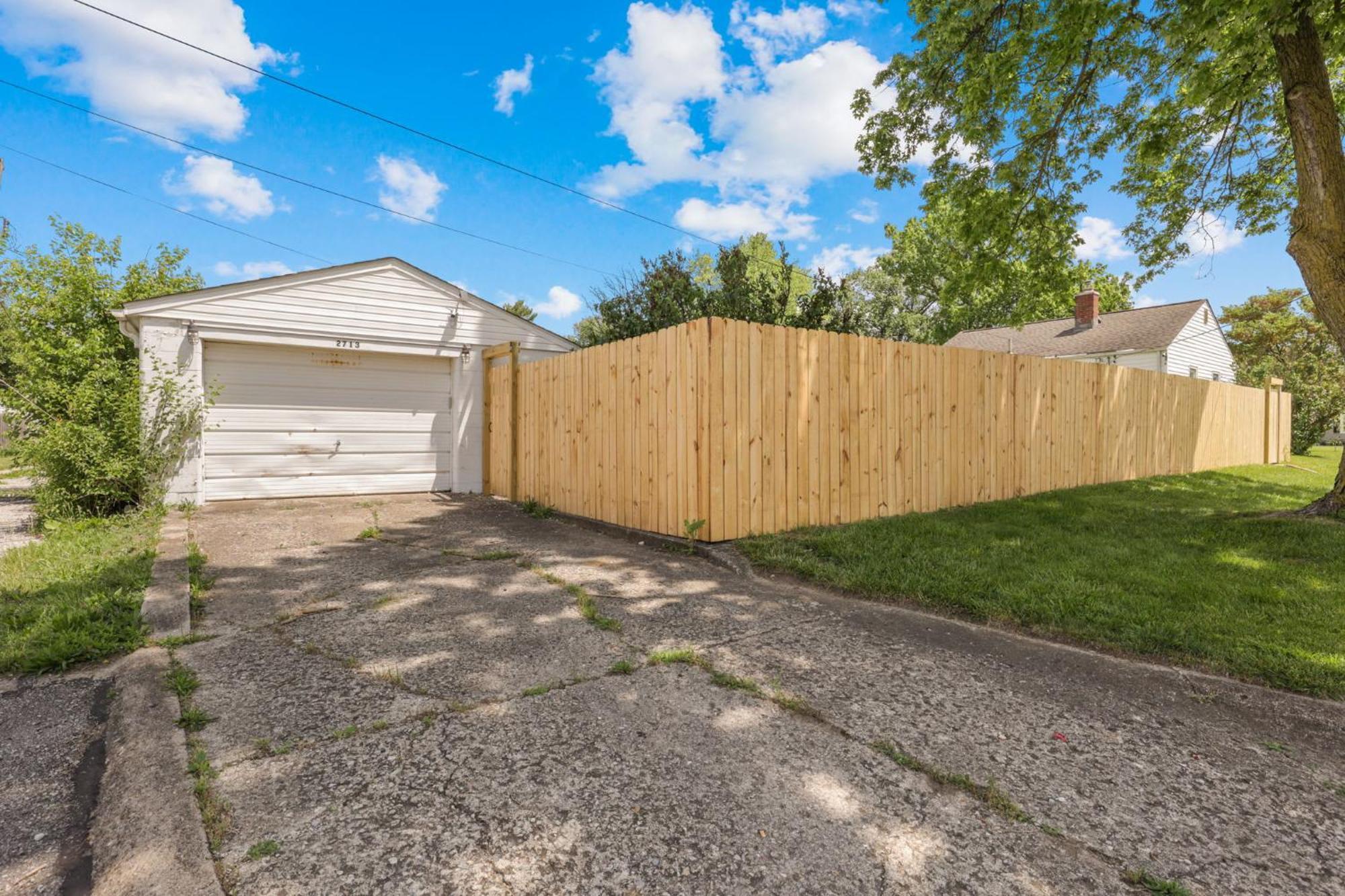 Housepitality- The Bungalow -2 Br Columbus Exterior photo